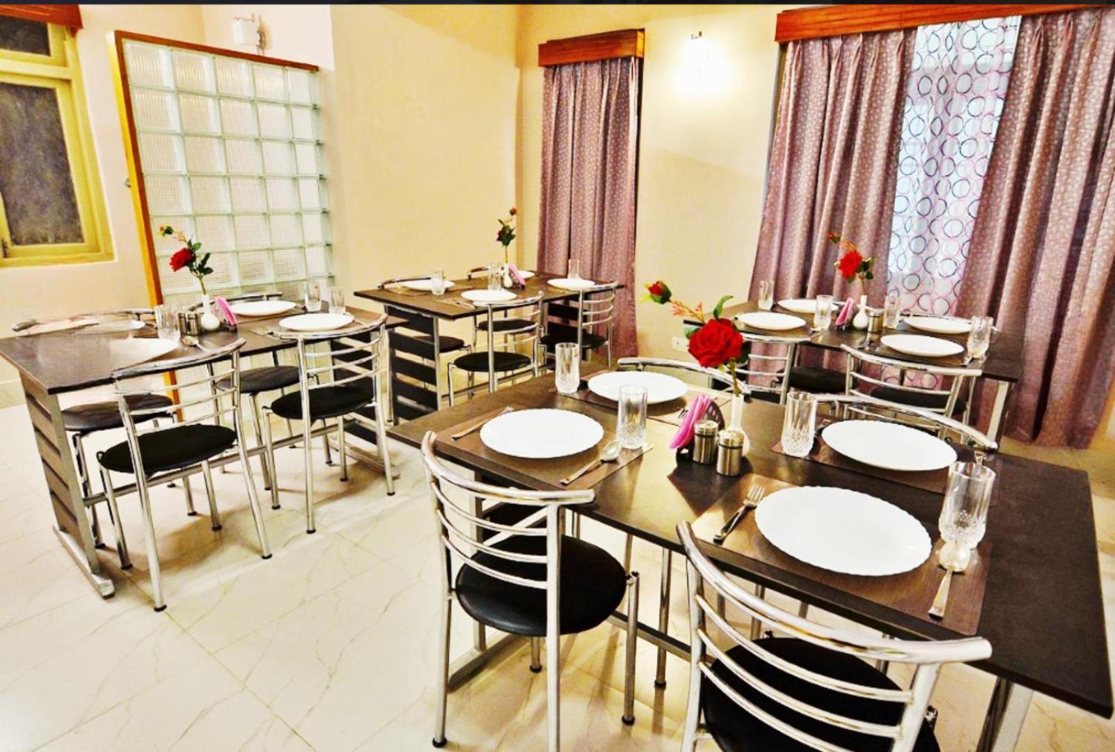 Hotel Powring 강토크 외부 사진